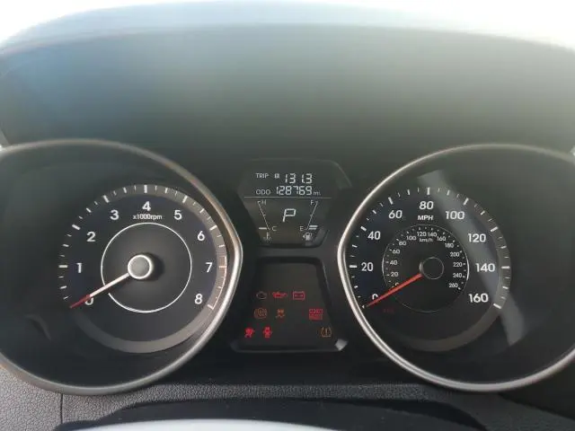 2012 HYUNDAI ELANTRA GLS  
