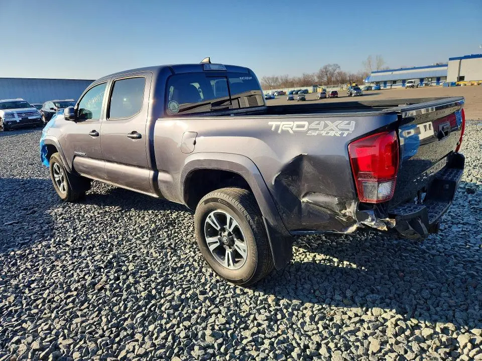 2018 TOYOTA TACOMA SR5 V6  
