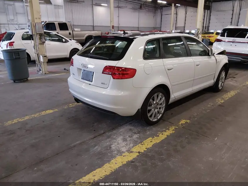 2010 AUDI A3 2.0T PREMIUM