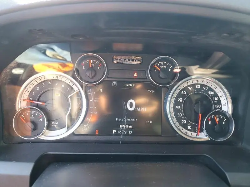 2015 RAM 1500 SLT  
