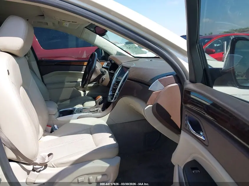 2015 CADILLAC SRX PERFORMANCE COLLECTION
