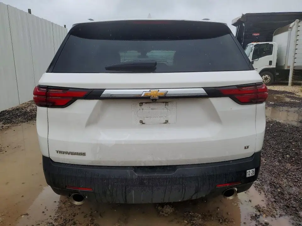 2023 CHEVROLET TRAVERSE LT  