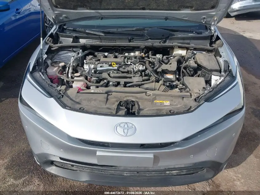 2023 TOYOTA PRIUS LE