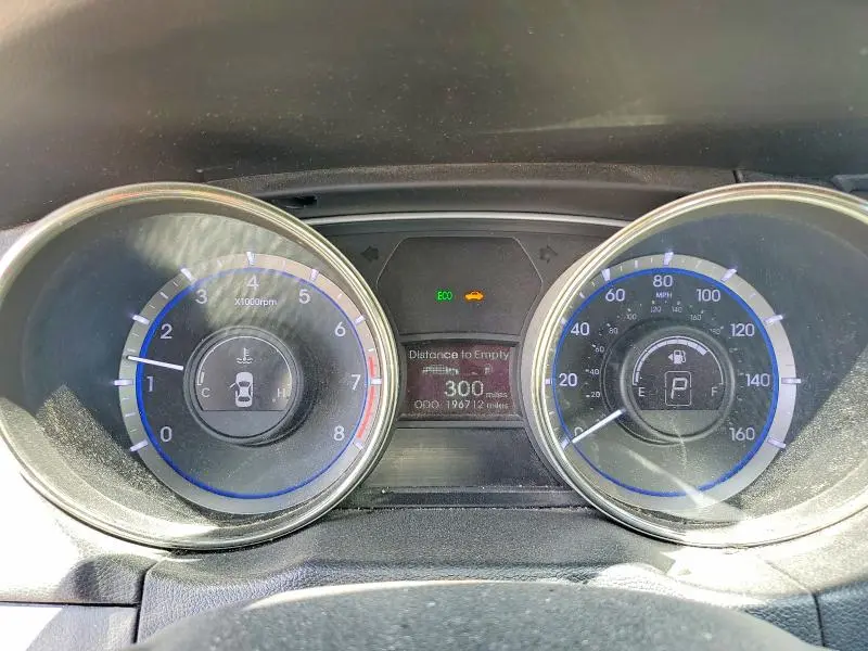 2013 HYUNDAI SONATA GLS  