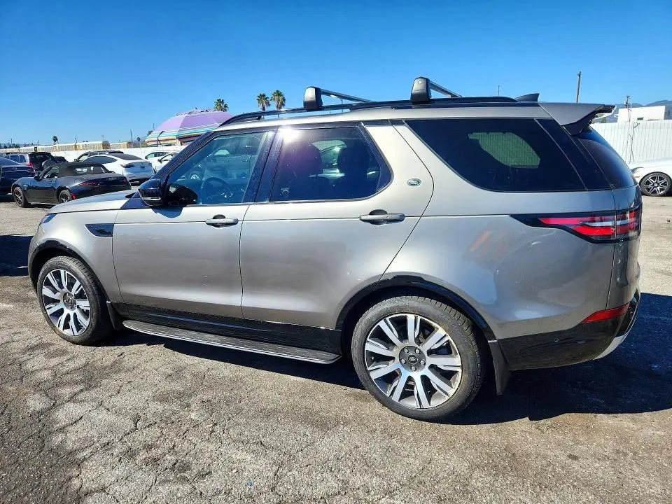 2019 LAND ROVER DISCOVERY HSE LUXURY  