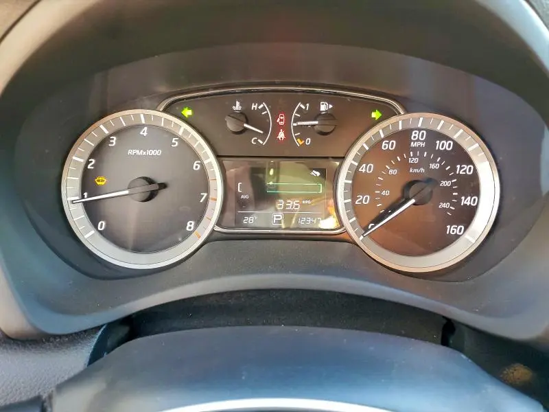 2015 NISSAN SENTRA S  