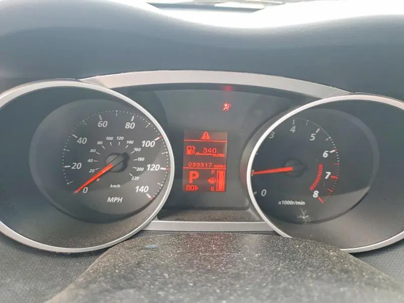 2010 MITSUBISHI OUTLANDER ES  