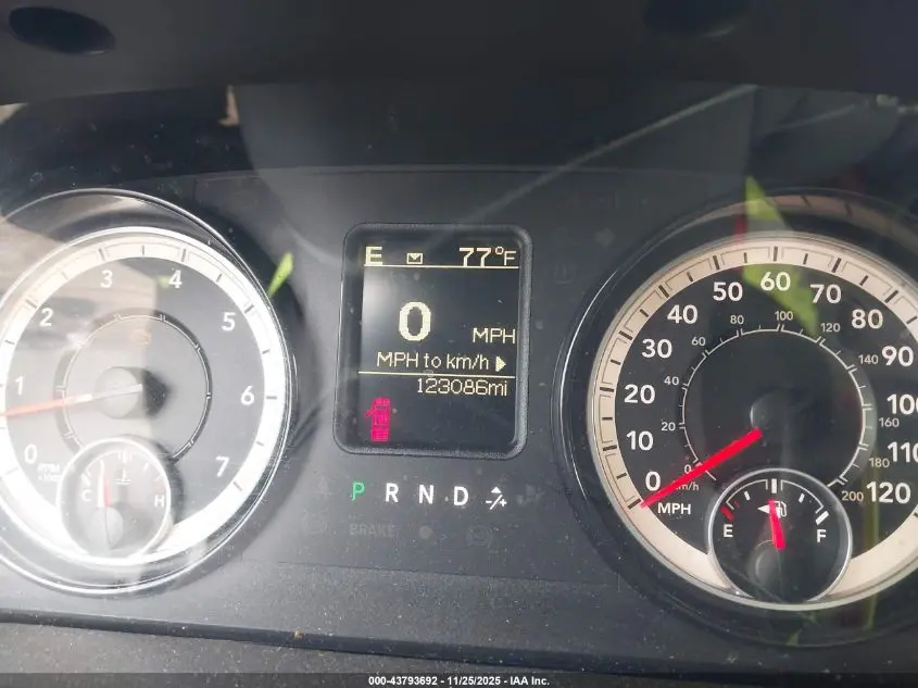 2017 RAM 1500 TRADESMAN  4X2 6'4 BOX