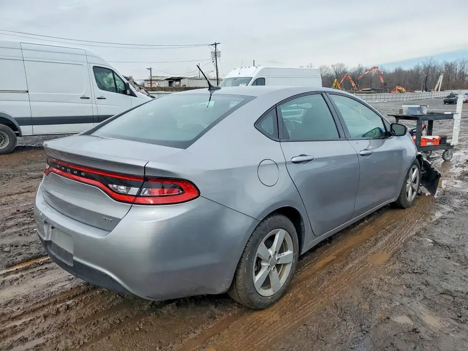 2016 DODGE DART SXT  