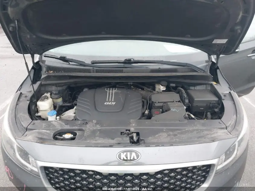 2016 KIA SEDONA LX