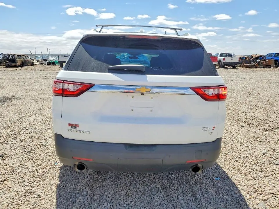 2018 CHEVROLET TRAVERSE LT  