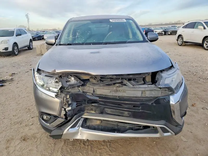 2019 MITSUBISHI OUTLANDER SE  