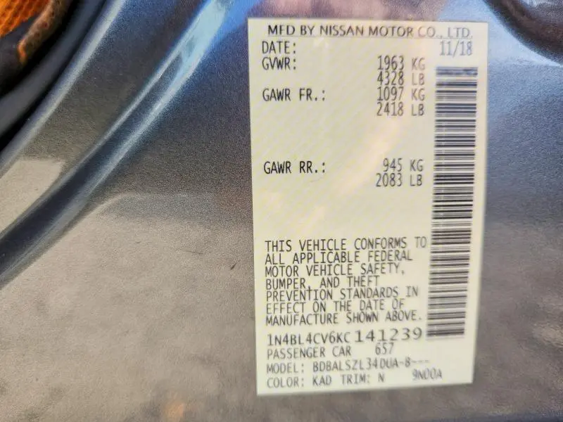 2019 NISSAN ALTIMA SR  