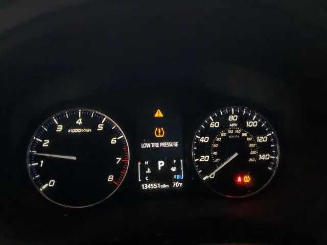 2018 MITSUBISHI OUTLANDER ES  