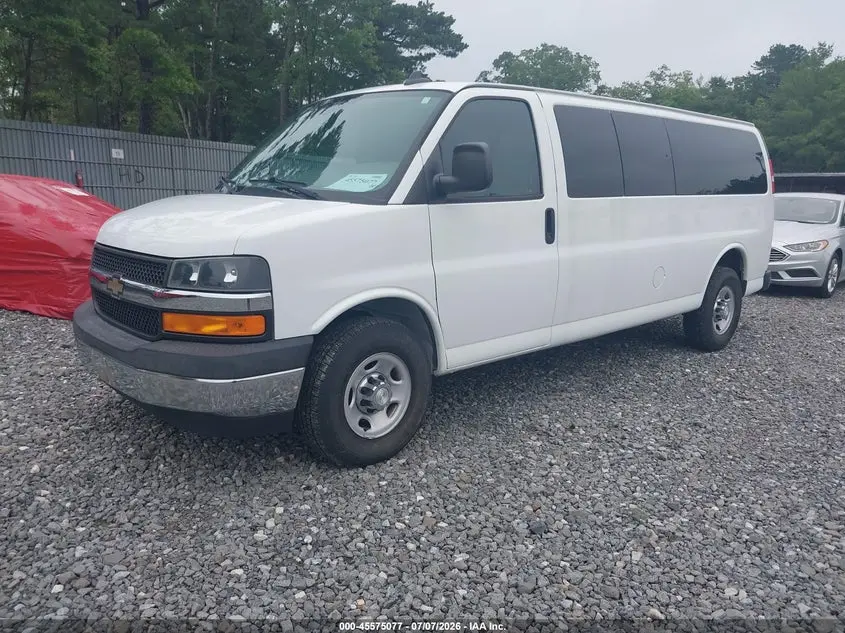 2017 CHEVROLET EXPRESS 3500 LT