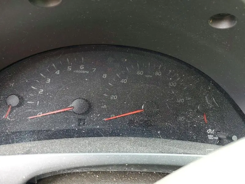 2010 TOYOTA CAMRY LE  