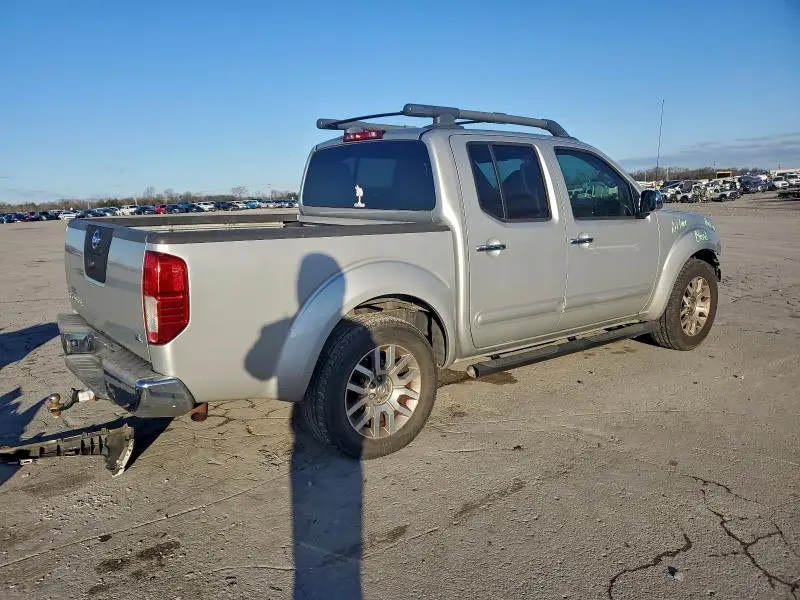2012 NISSAN FRONTIER S  