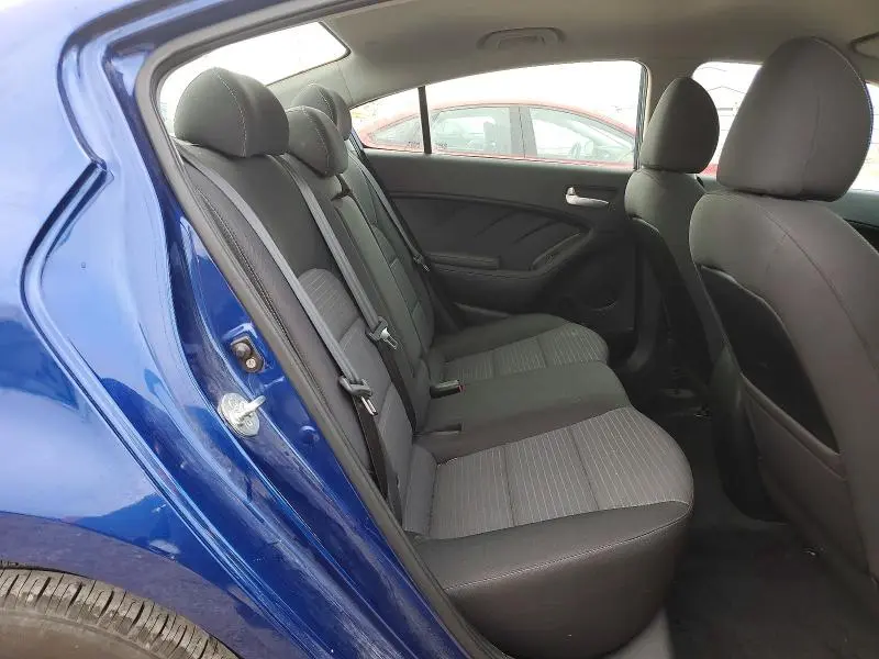 2018 KIA FORTE LX  