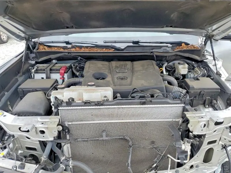 2023 TOYOTA TUNDRA CREWMAX LIMITED  