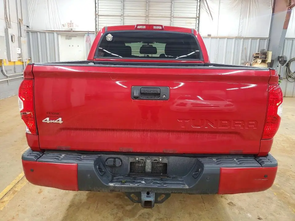 2016 TOYOTA TUNDRA CREWMAX LIMITED  