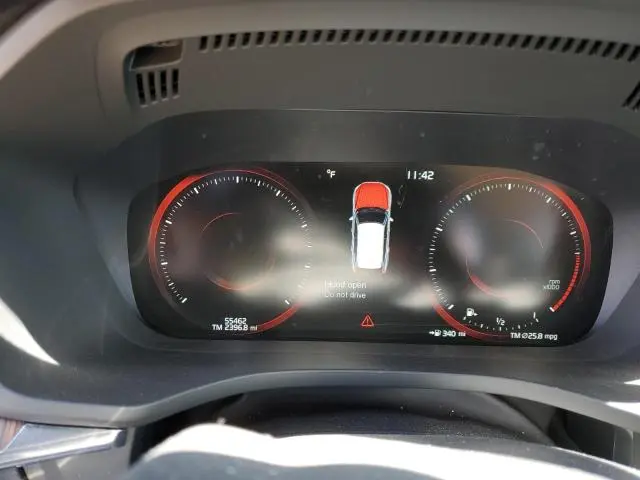 2021 VOLVO XC60 T5 MOMENTUM  