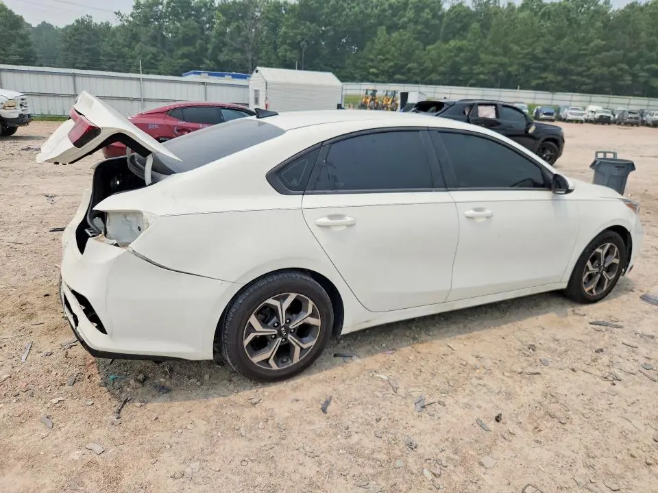 2020 KIA FORTE LXS  