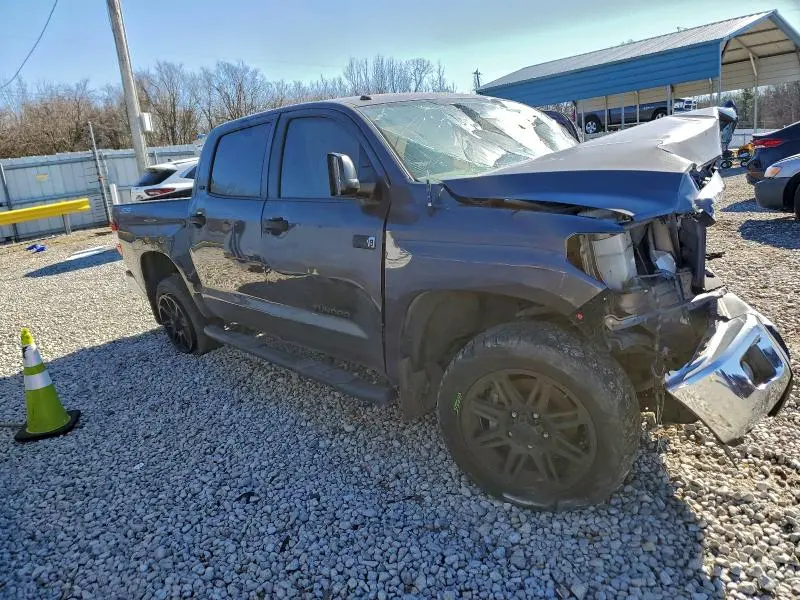 2019 TOYOTA TUNDRA CREWMAX SR5  
