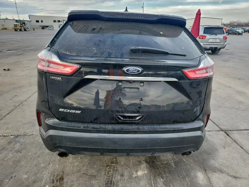 2020 FORD EDGE SE  