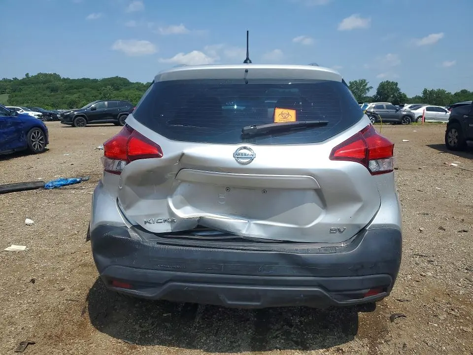 2019 NISSAN KICKS SV  