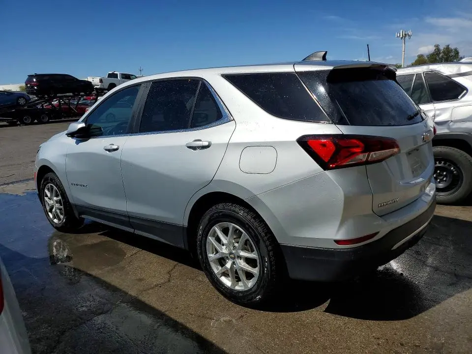 2022 CHEVROLET EQUINOX LT  