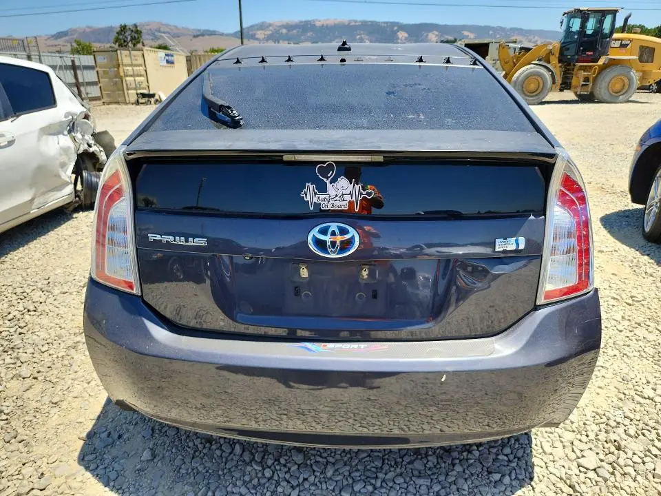 2012 TOYOTA PRIUS THREE  