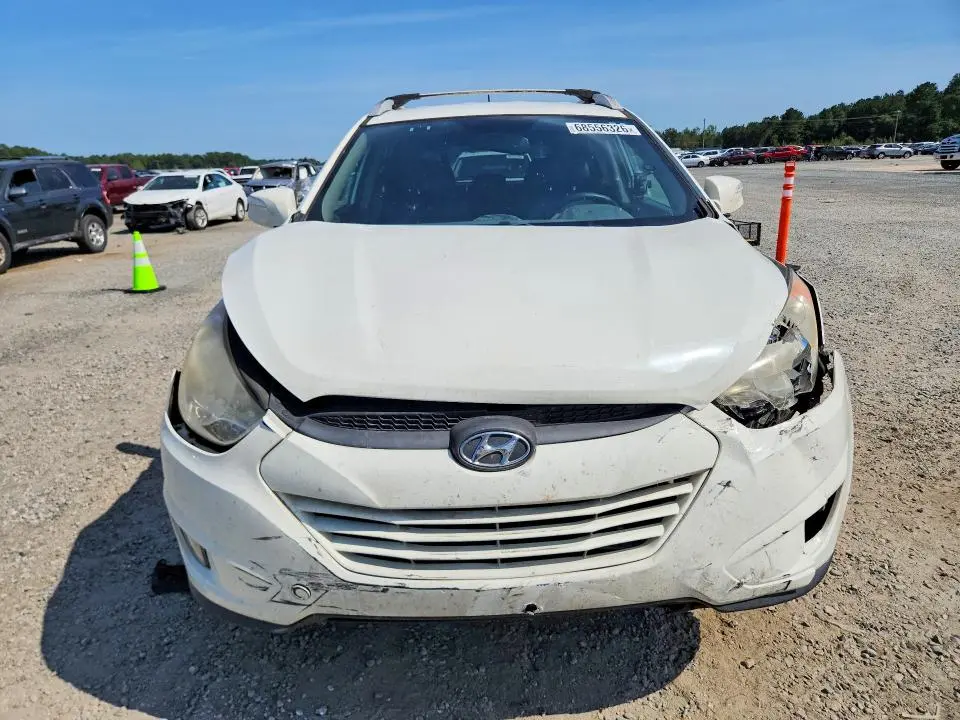 2013 HYUNDAI TUCSON GLS  