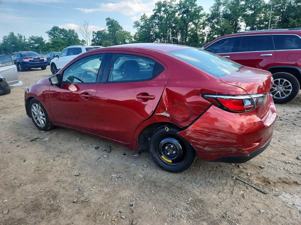 2017 TOYOTA YARIS IA BASE  