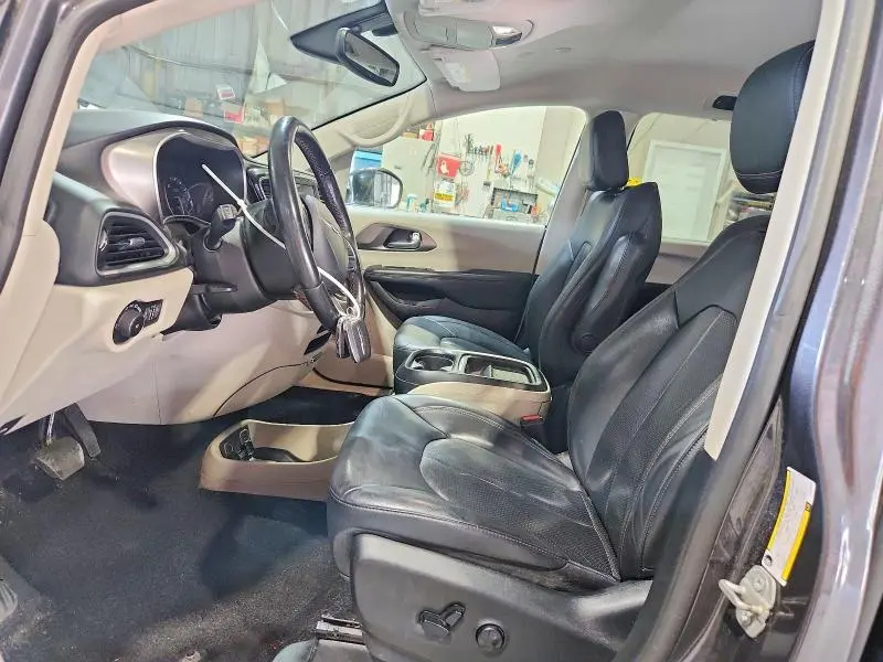 2020 CHRYSLER PACIFICA   