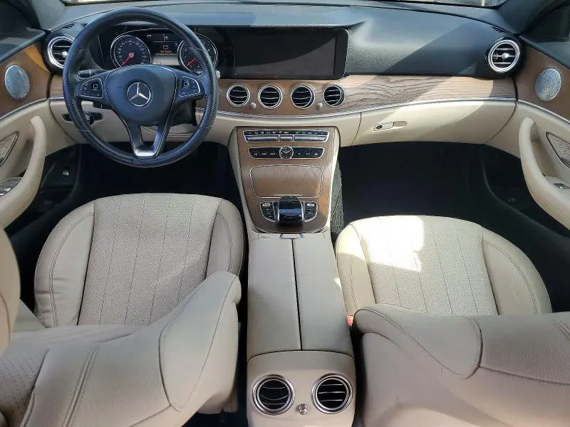 2018 MERCEDES-BENZ E 300  