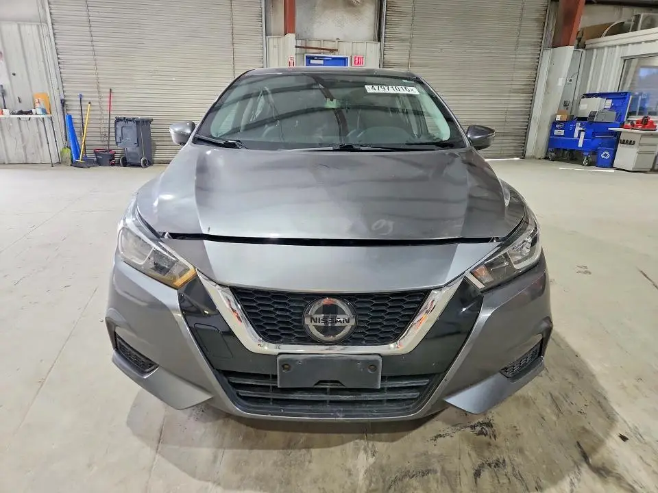 2020 NISSAN VERSA SV  