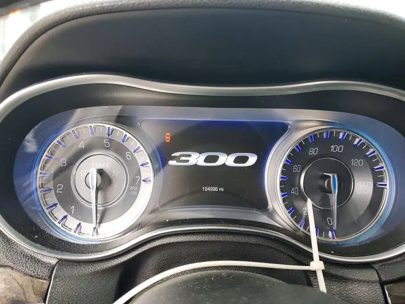 2019 CHRYSLER 300 LIMITED  