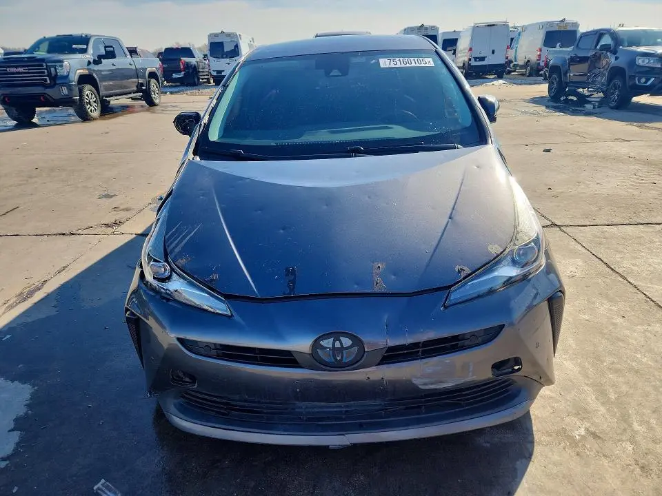 2019 TOYOTA PRIUS LE  