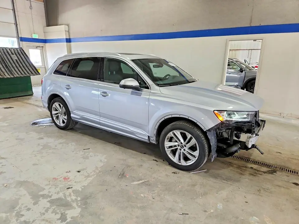 2021 AUDI Q7 PREMIUM PLUS  