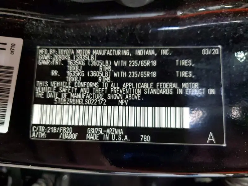 2020 TOYOTA HIGHLANDER LE  