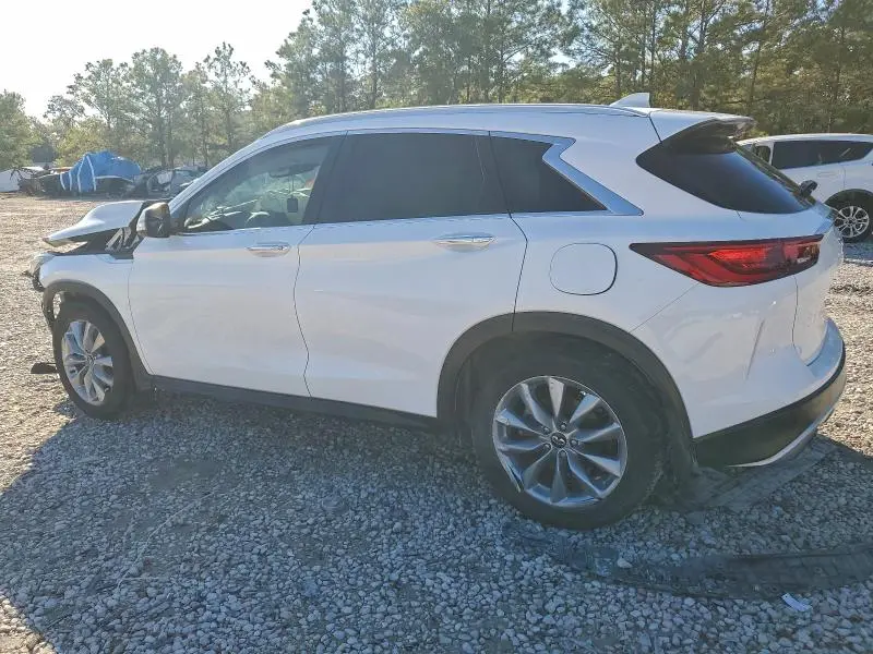 2022 INFINITI QX50 LUXE  