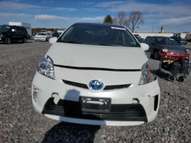2015 TOYOTA PRIUS   
