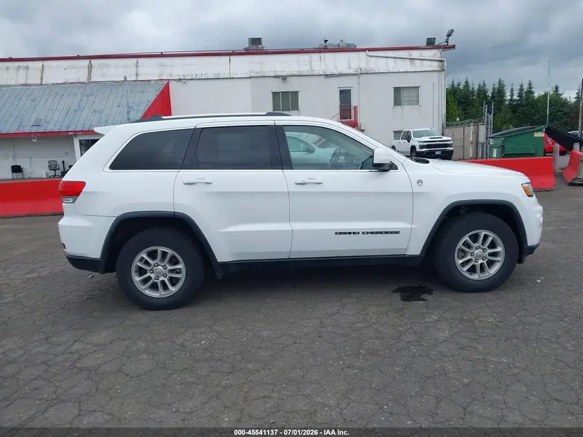 2018 JEEP GRAND CHEROKEE LAREDO E 4X4