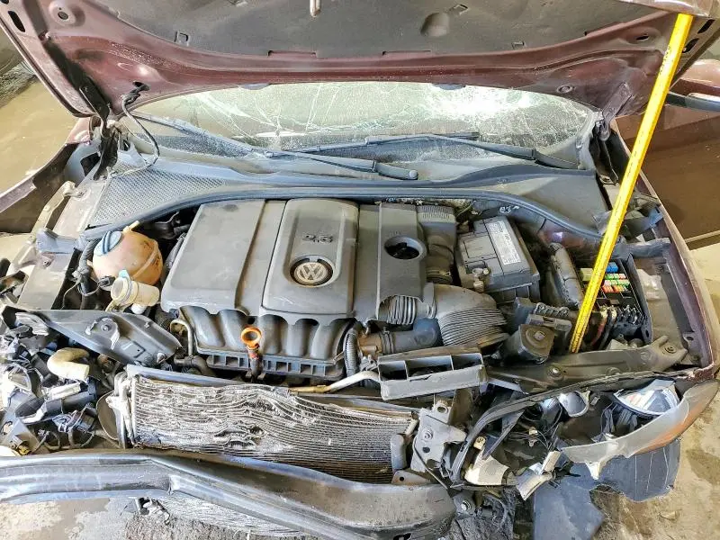 2013 VOLKSWAGEN PASSAT SEL  