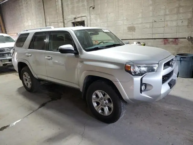 2014 TOYOTA 4RUNNER SR5  
