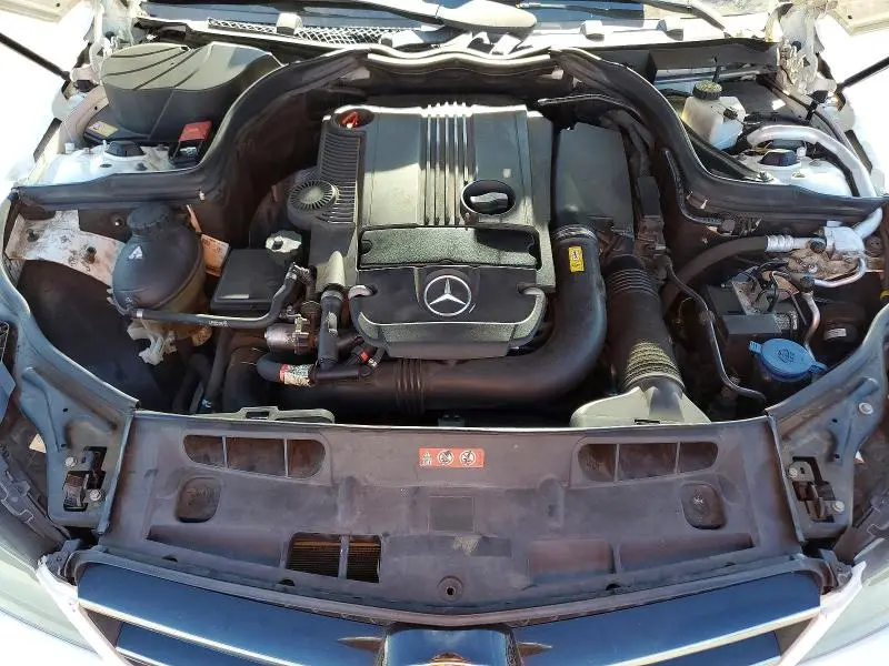 2015 MERCEDES-BENZ C 250  