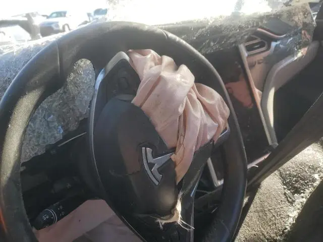 2016 TESLA MODEL S   