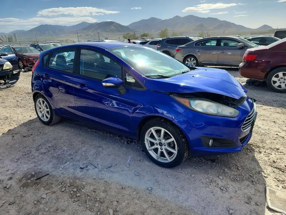 2015 FORD FIESTA SE  