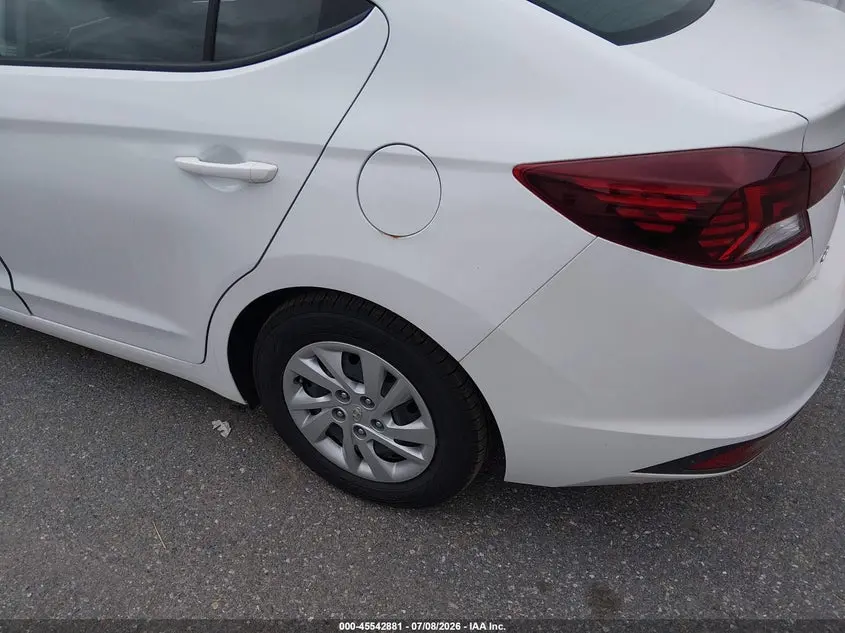2020 HYUNDAI ELANTRA SE
