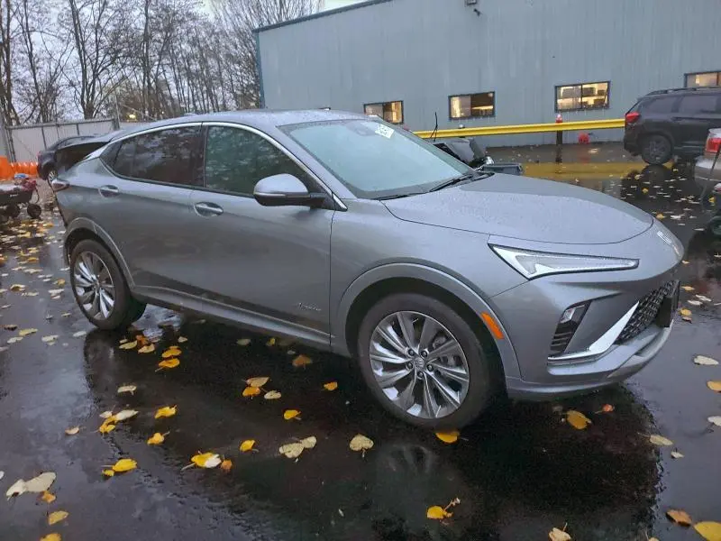 2024 BUICK ENVISTA AVENIR  